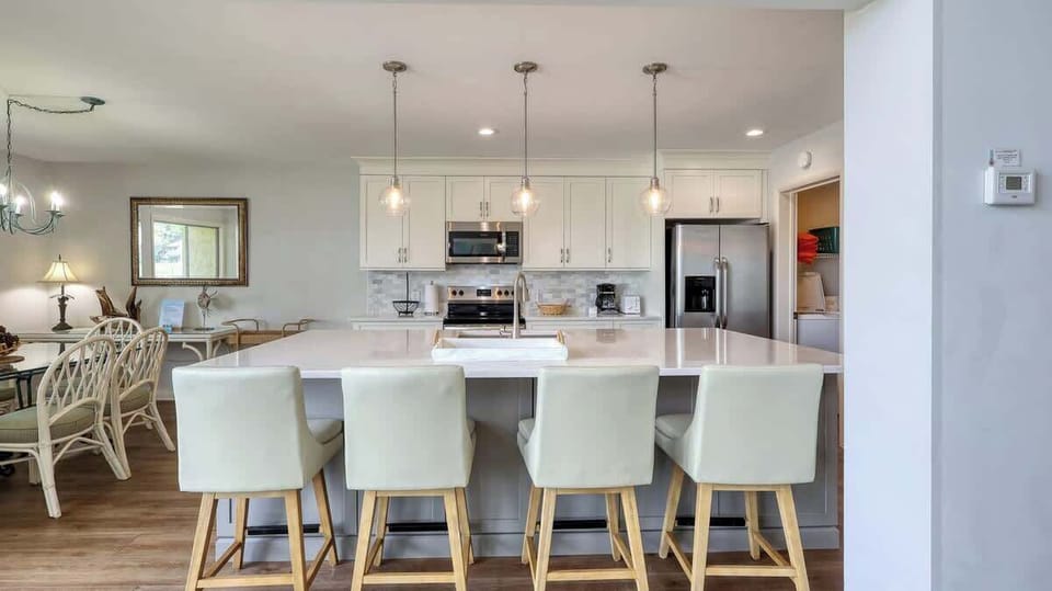 Kitchen and Large Island