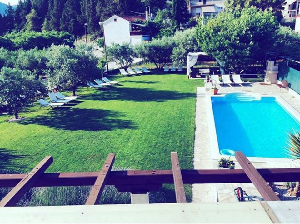 Apartment | Pool | Outdoor pool