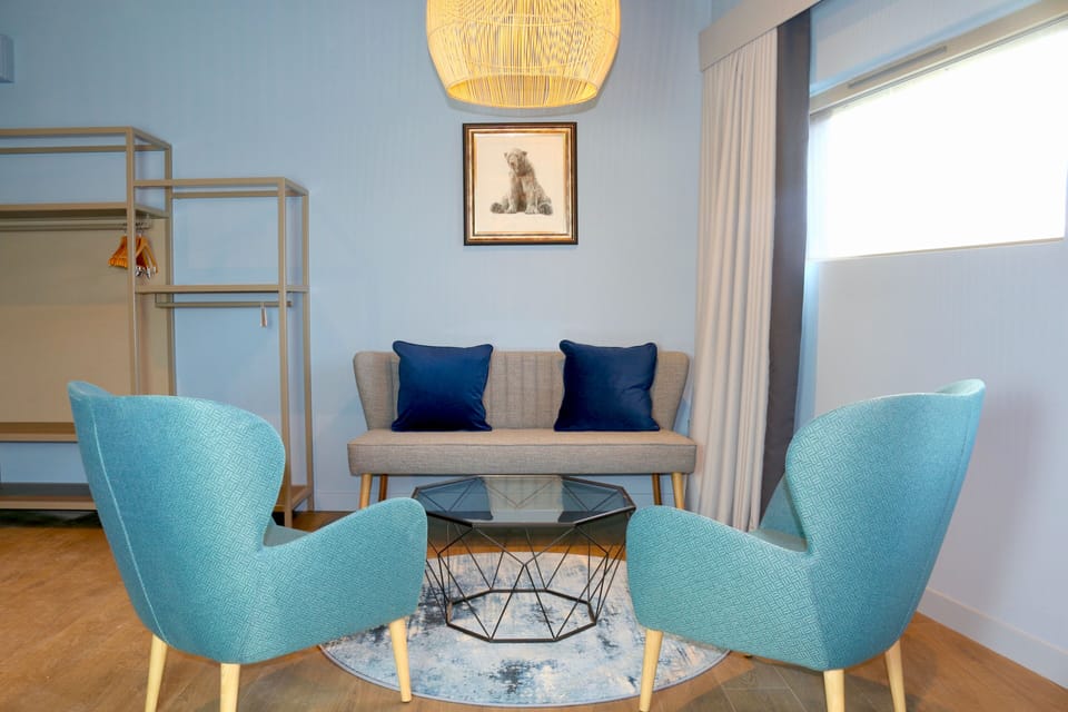 Premium Double Room, 1 King Bed, Resort View | Living area | 43-inch Smart TV with digital channels, TV, Netflix