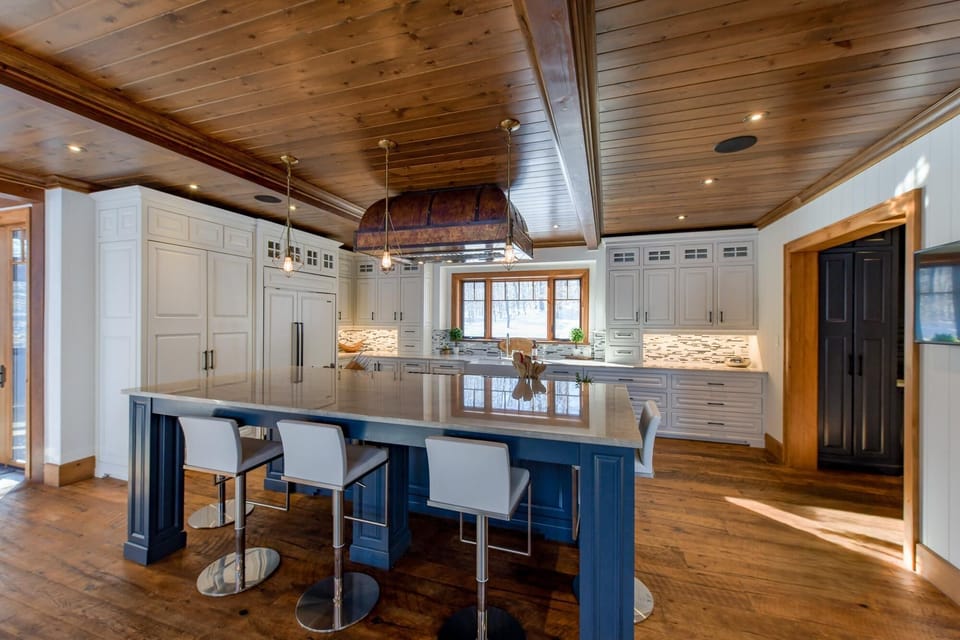 Kitchen with Bar Seating