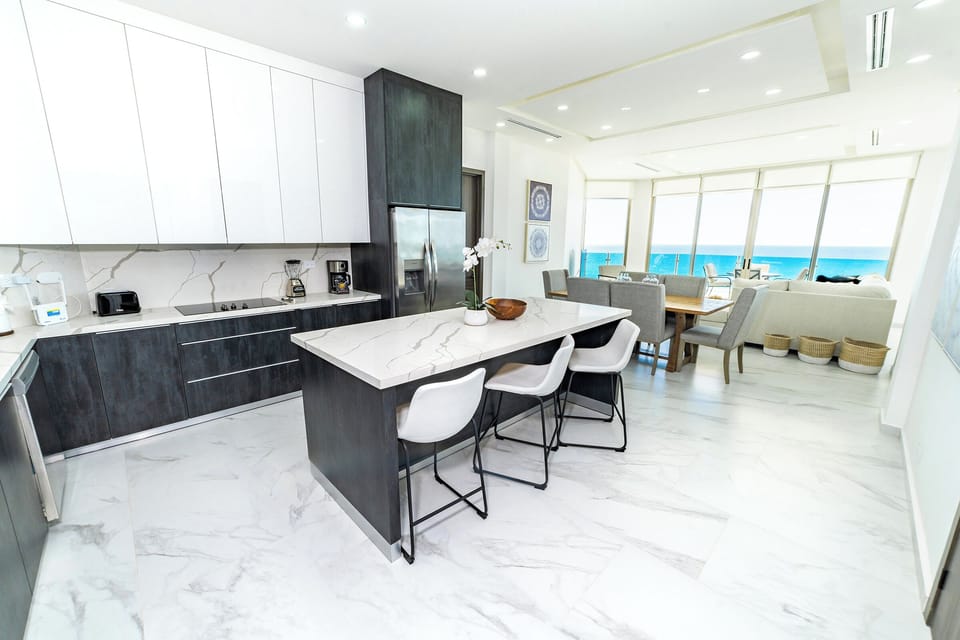 Classic Apartment, 3 Bedrooms, Ocean View | Private kitchen | Full-size fridge, microwave, dishwasher, dining tables