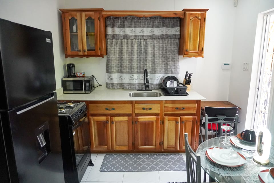 kitchenette #1