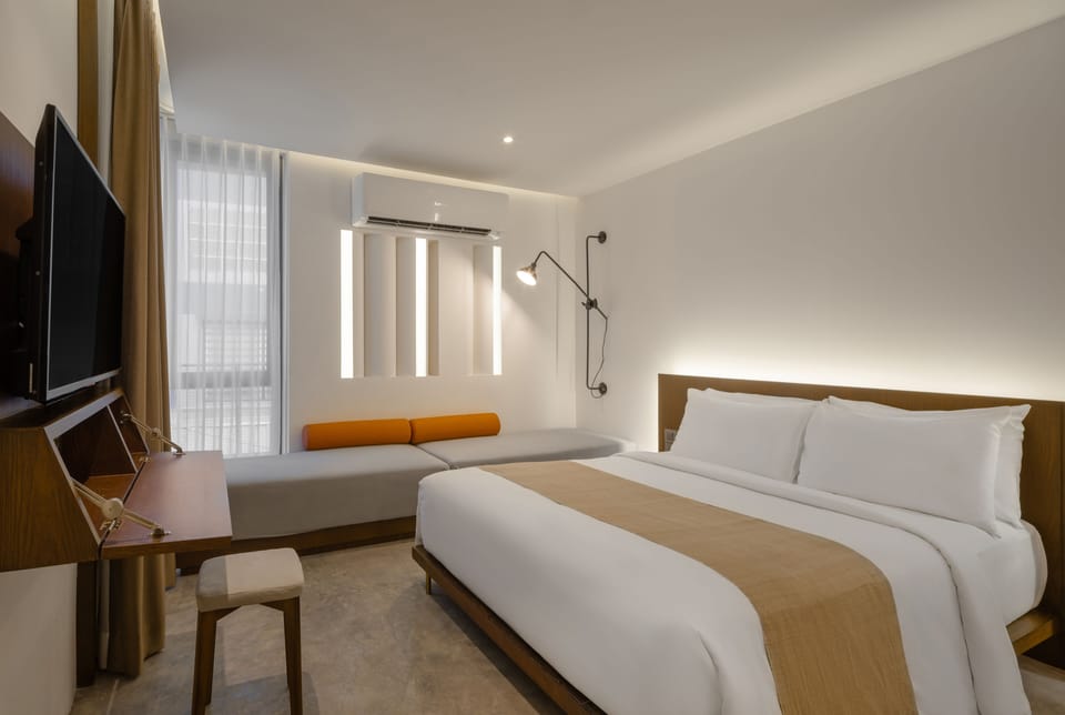 Superior Plus Room | Pillowtop beds, minibar, in-room safe, blackout drapes