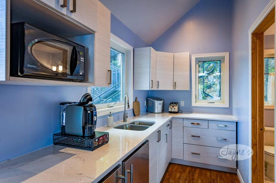 Boathouse Kitchen