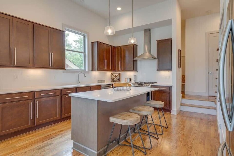 Sleek modern design w/sunlit views & stylish bar seating for culinary adventures
