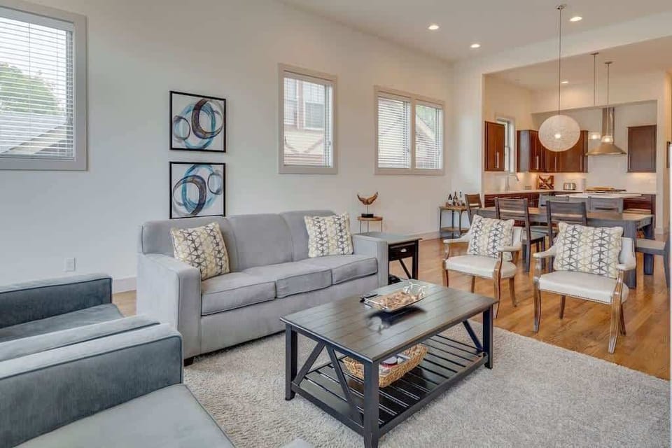 Stylish lounge filled with natural light, ideal for group hangouts and Nashville energy.