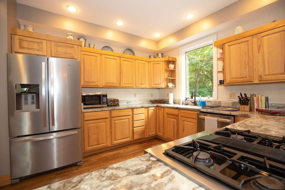 Well equipped Kitchen! Make yourself at home. 