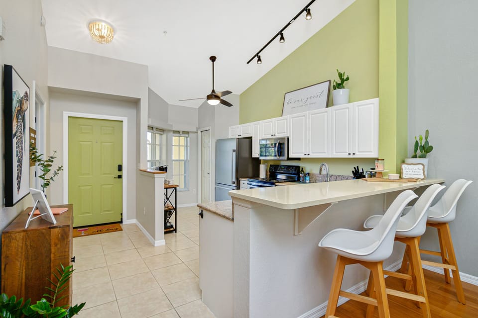 kitchen, all new appliances 2021 