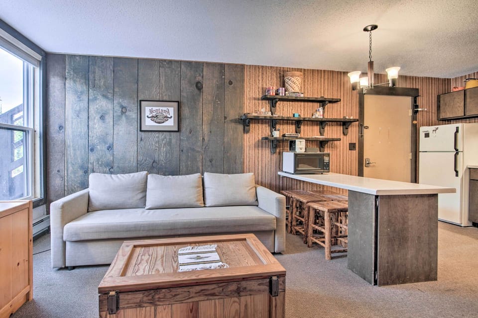 Living Area | Electric Heating | Free WiFi