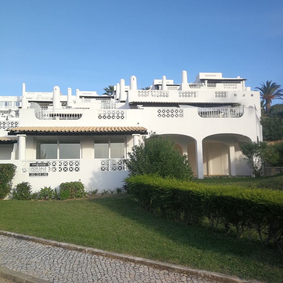 front View

