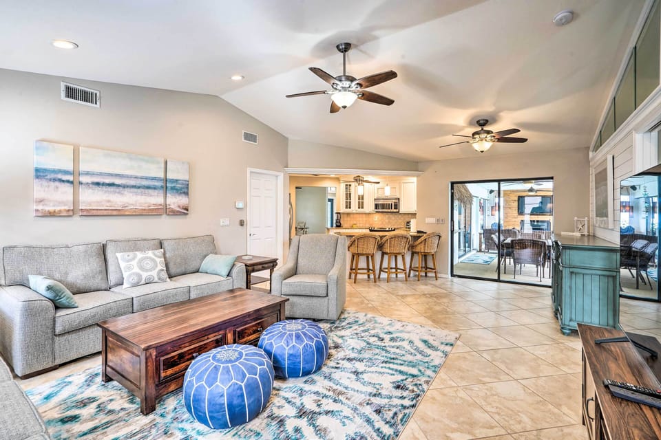 Living Room | Central A/C