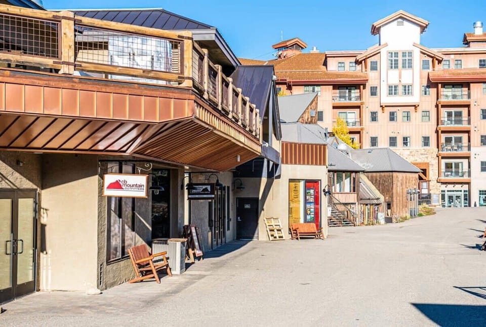 Shops and dining right at the Red Lady Express lift base | Listed with @BookTraverse