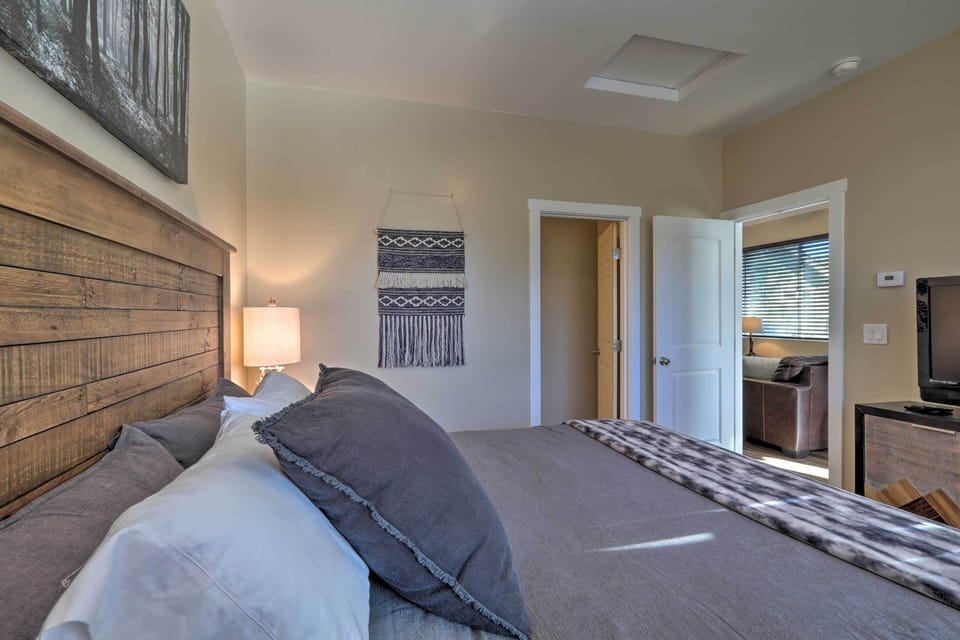 Bedroom 4 | Smart TV