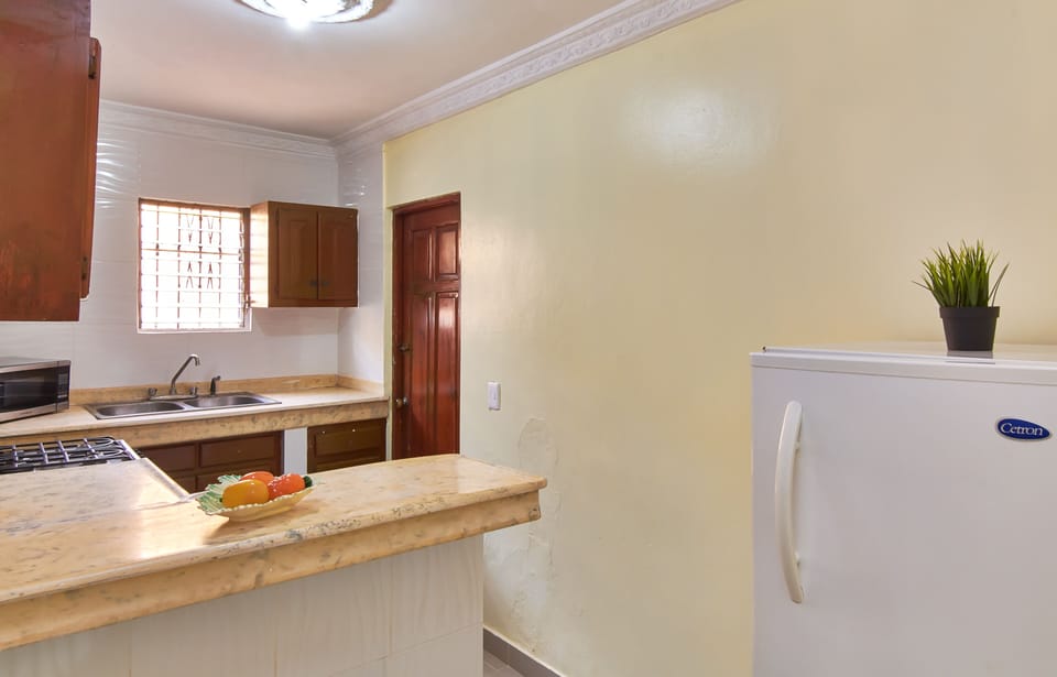 Apartment | Private kitchen | Fridge, microwave, oven, stovetop