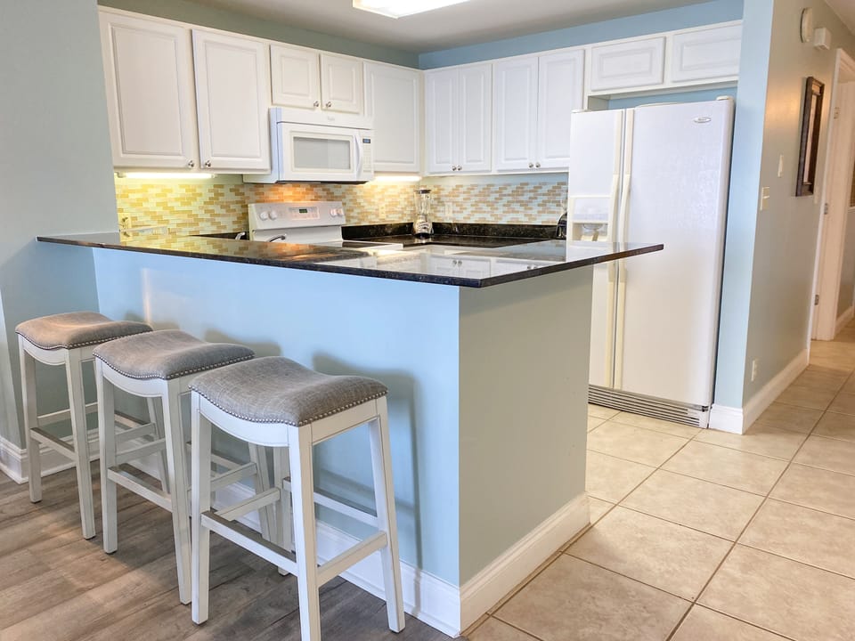 Fully equipped kitchen