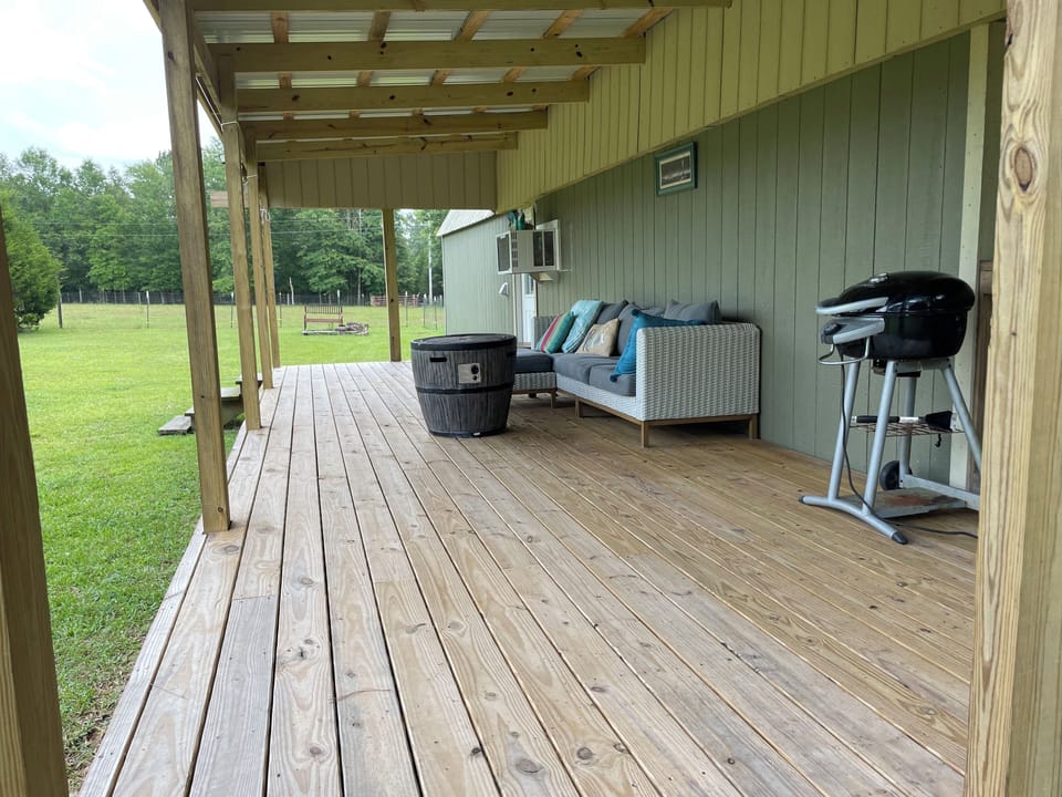 Come grill out, have a cocktail and watch the beautiful sunsets.
