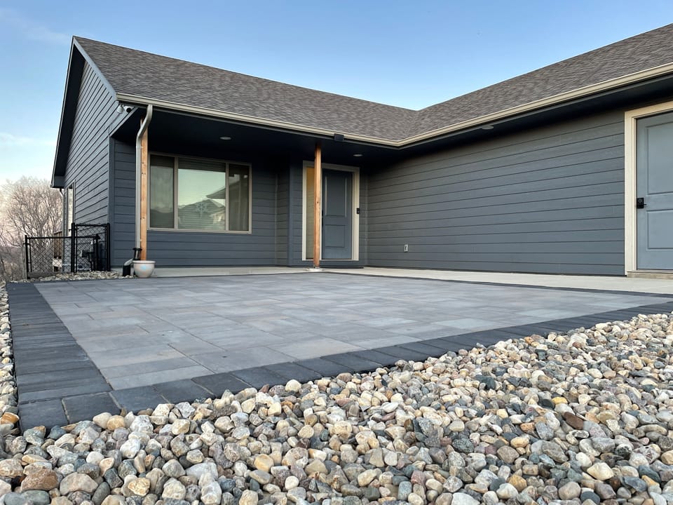 Front yard patio