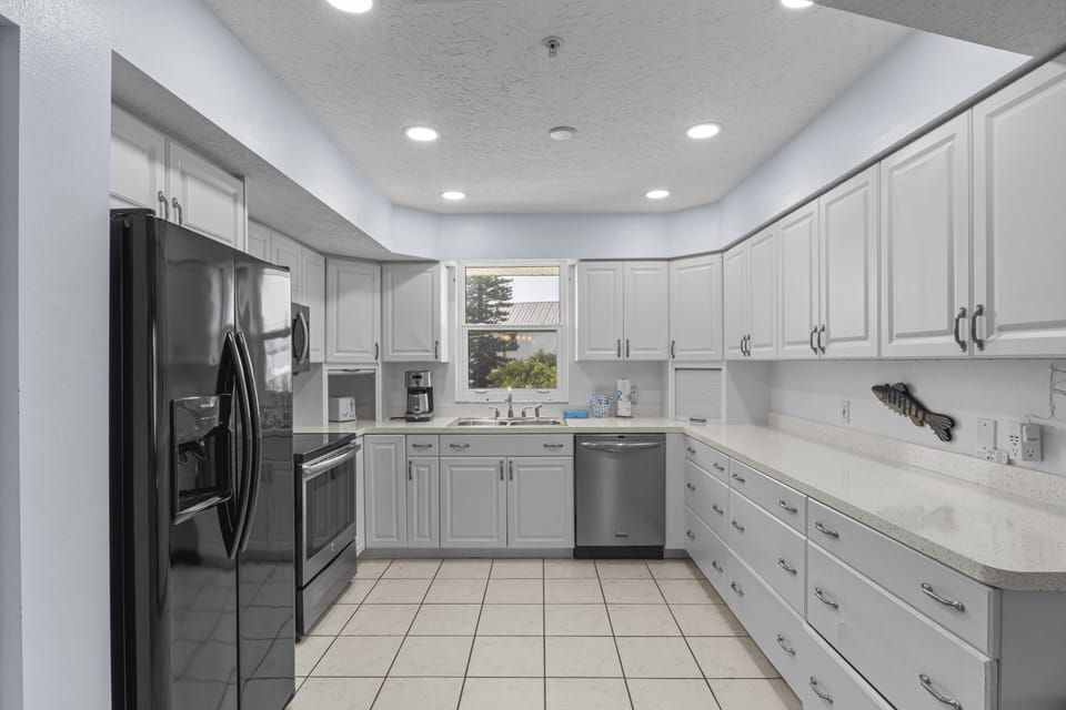 Large kitchen