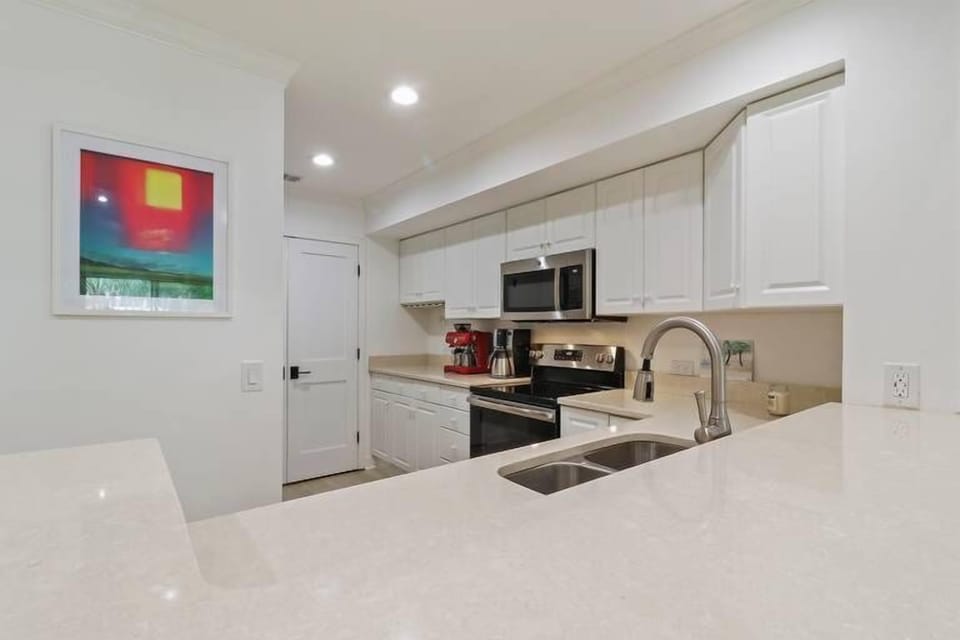 Kitchen Bar
