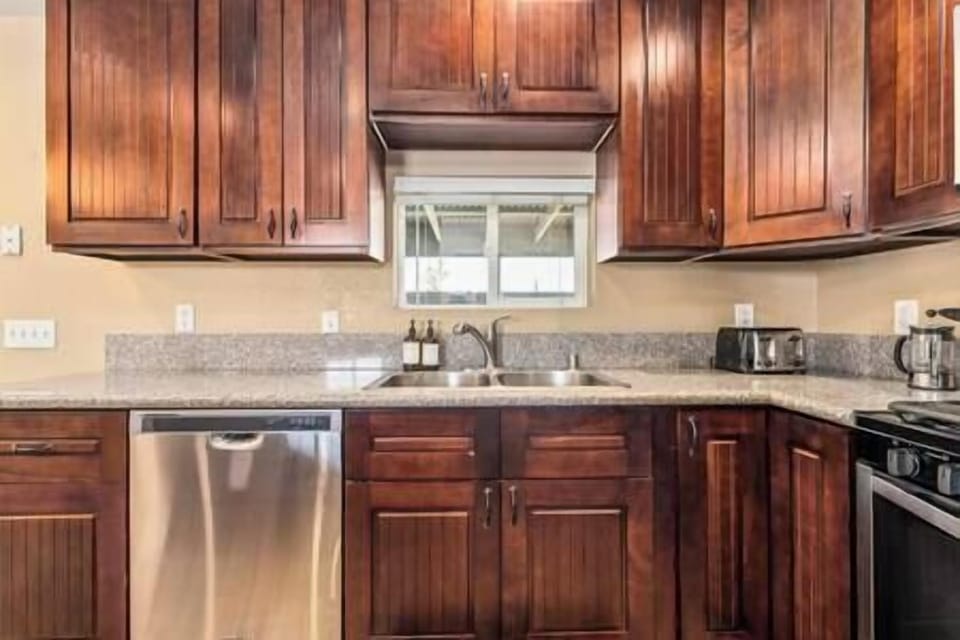 Dishwaster, microwave