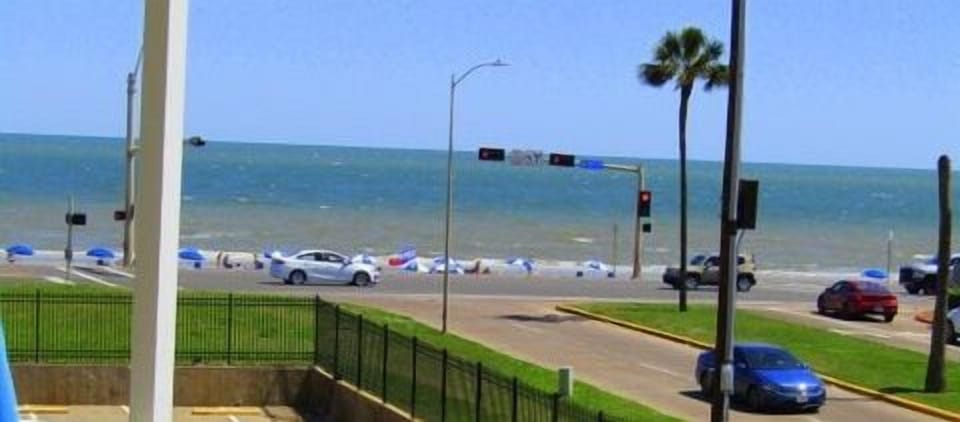Beach/ocean view