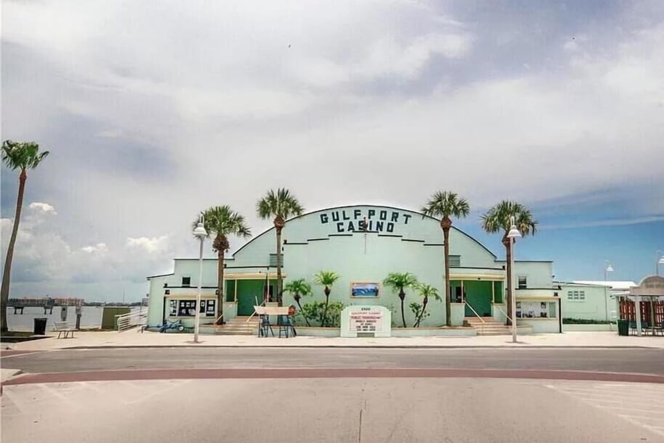 At the water’s edge of Beach Blvd, the Gulfport Casino hosts events and dancing.