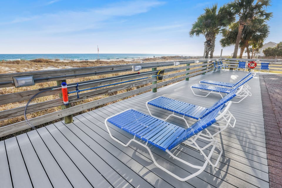Pool Deck