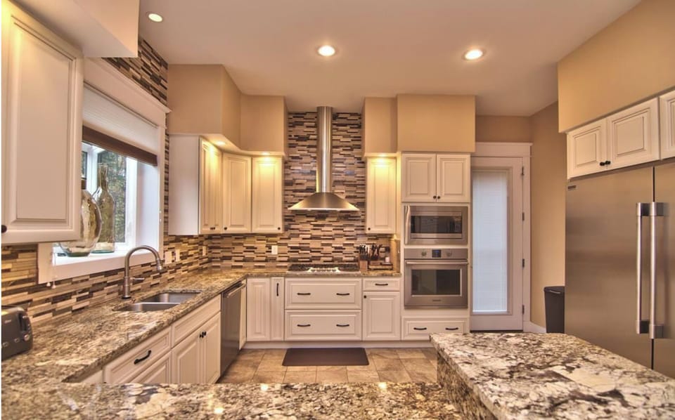Kitchen is equipped with all necessary dishes/cooking equipment  