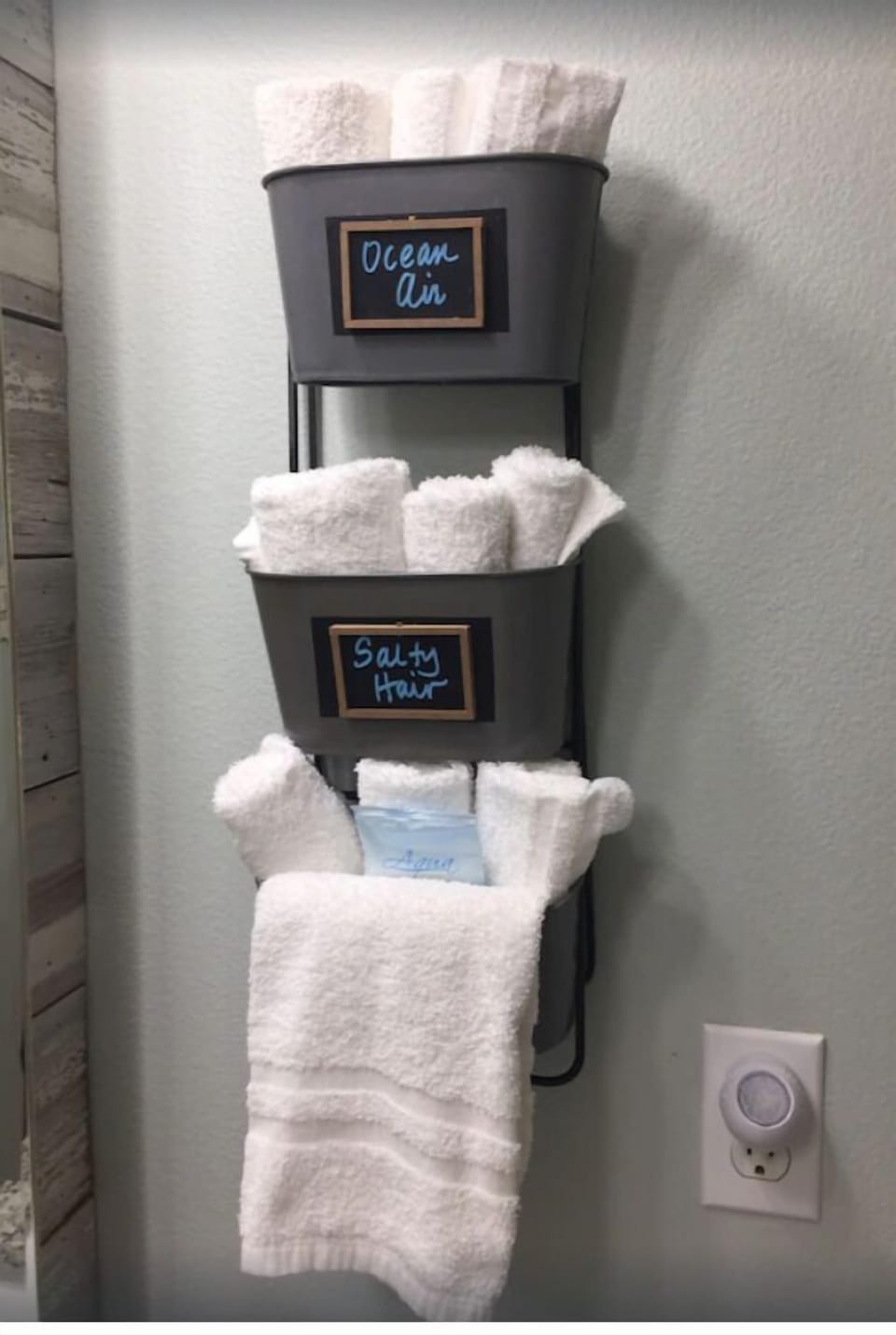 Bathroom amenities