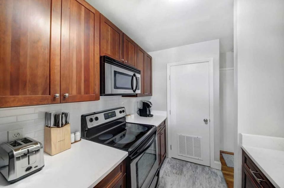 Toaster, Range, Microwave and Coffee Maker