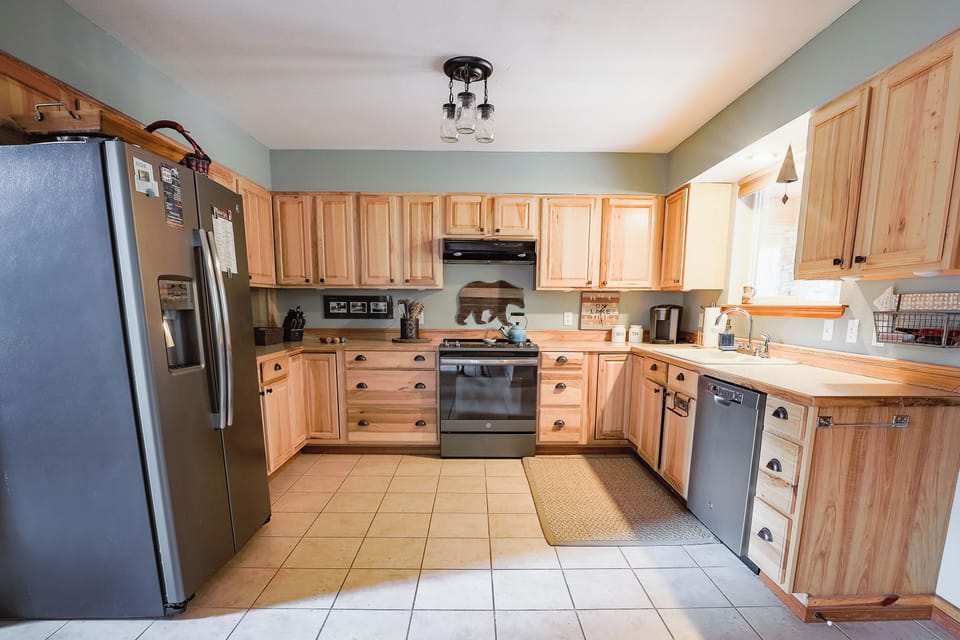 Fully stocked kitchen