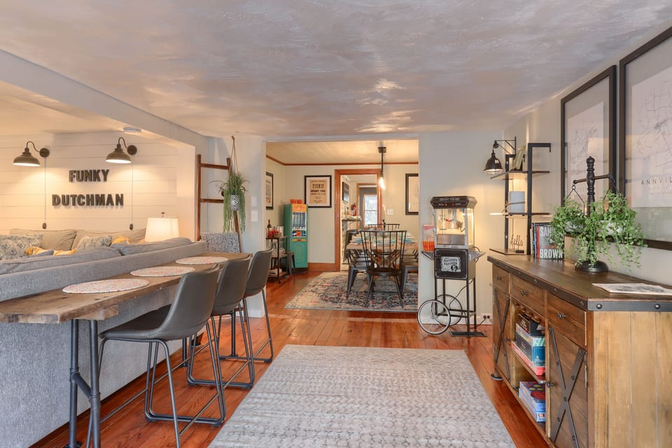 A great open floor plan from living room to dining room. Enjoy popcorn and games