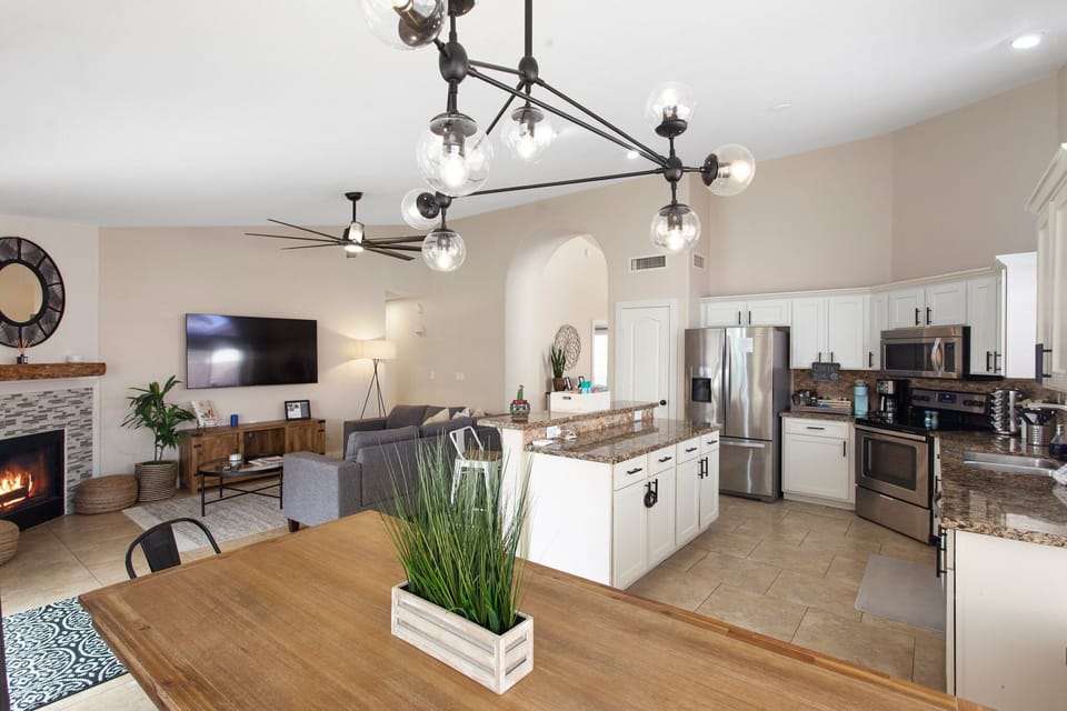 Large great room with plenty of seating for everyone.