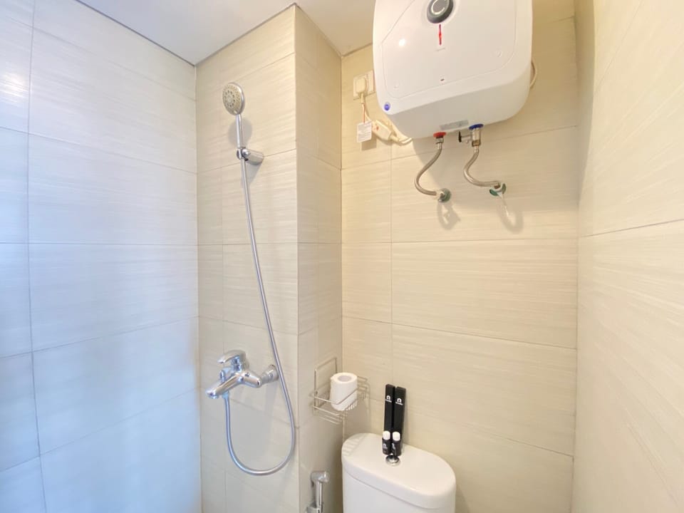 Modern & Cozy 2BR Apartment At Gateway Pasteur Apartment in Bandung