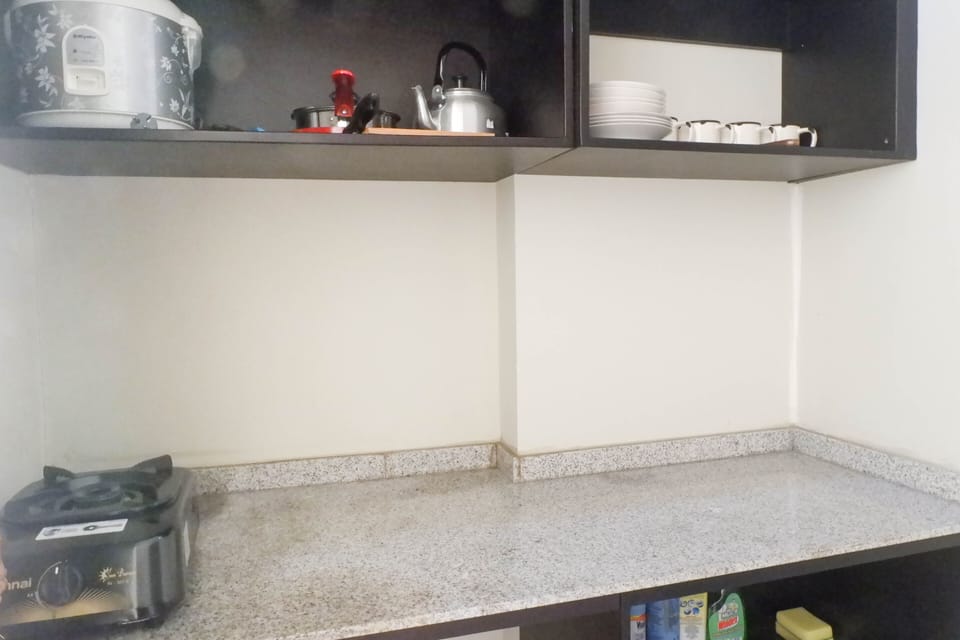 Fridge, stovetop, cookware/dishes/utensils