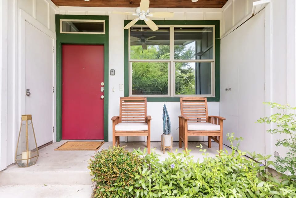 Front patio and entrance to the house