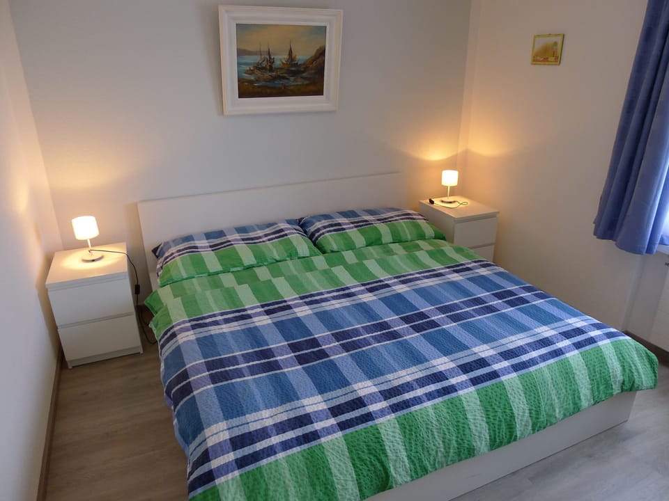 Elfe - Apartments Three-bedroom Apartment for 6 Guests With Patio Apartment in Nidwalden