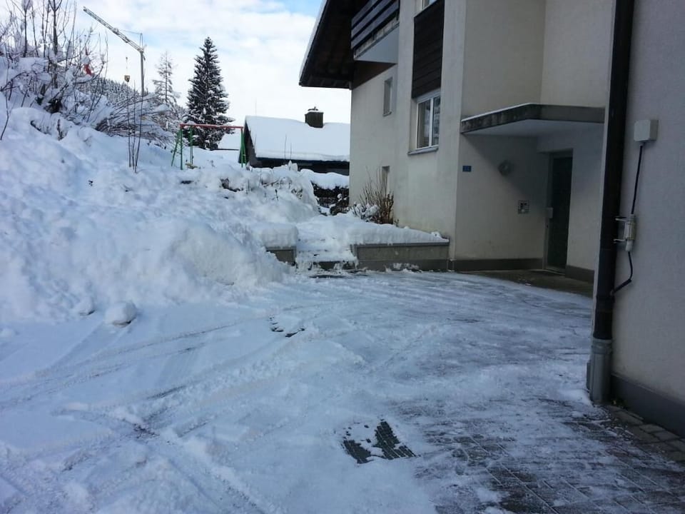 Apartment, 3 Bedrooms, Accessible, Smoking | Exterior