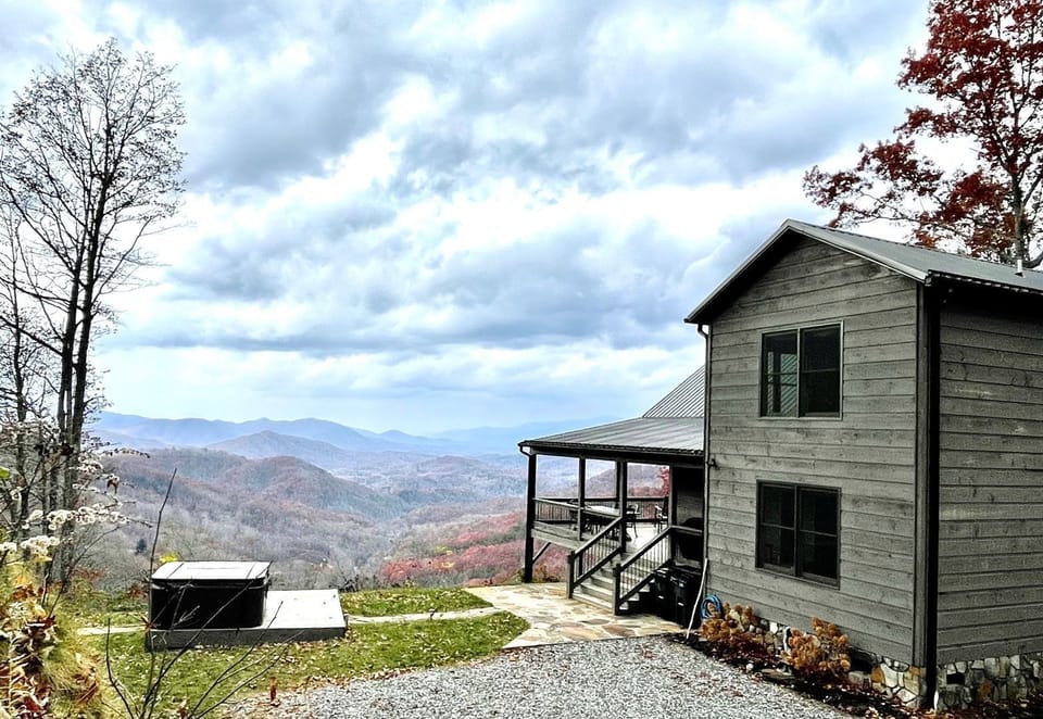 Beautiful Entrance And View