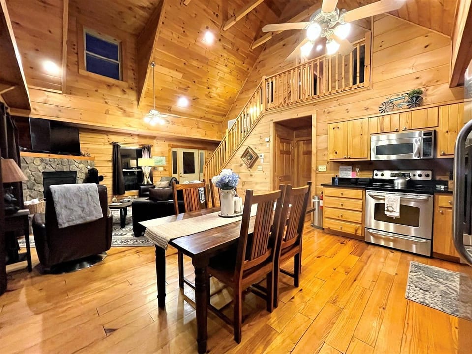 TTG - Facing Stairwell From Dining Area