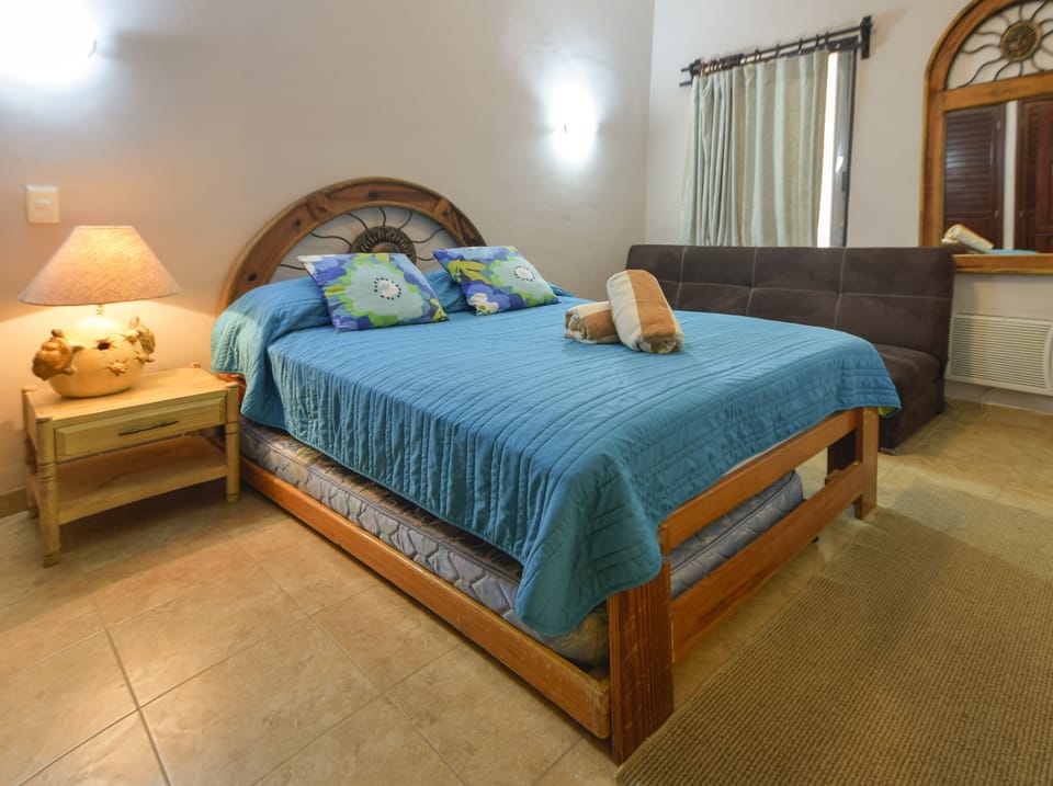 Bedroom with full trundle bed