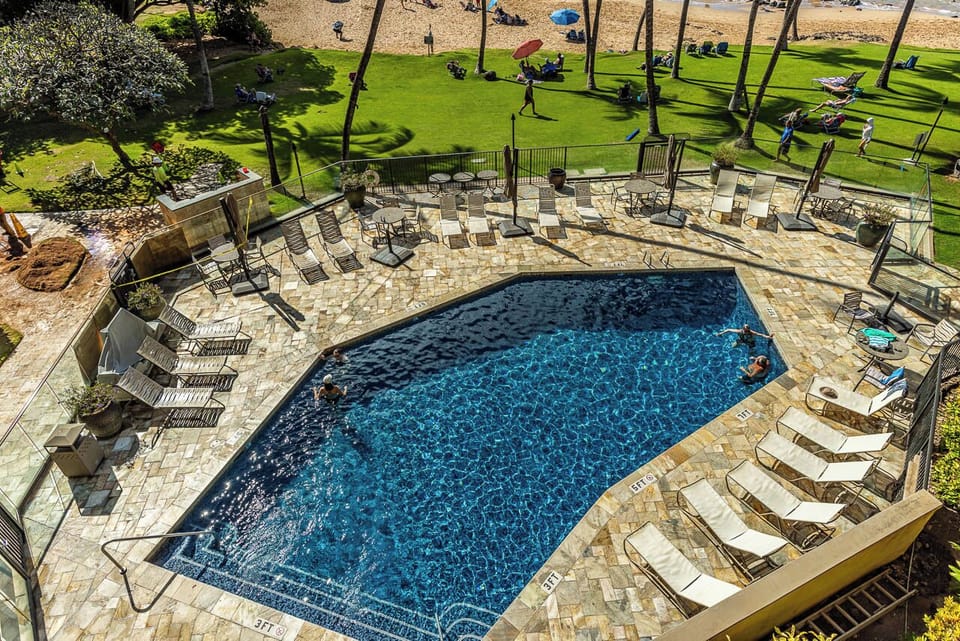 Bird's eye view of the pool on property