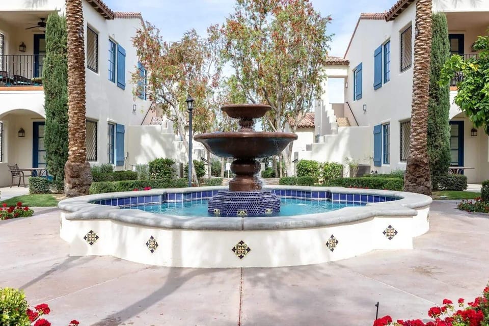 Enjoy 19 fountains in the community