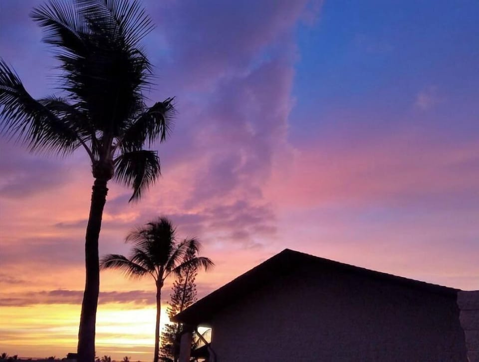 Another day in paradise with beautiful sunset from your lanai!