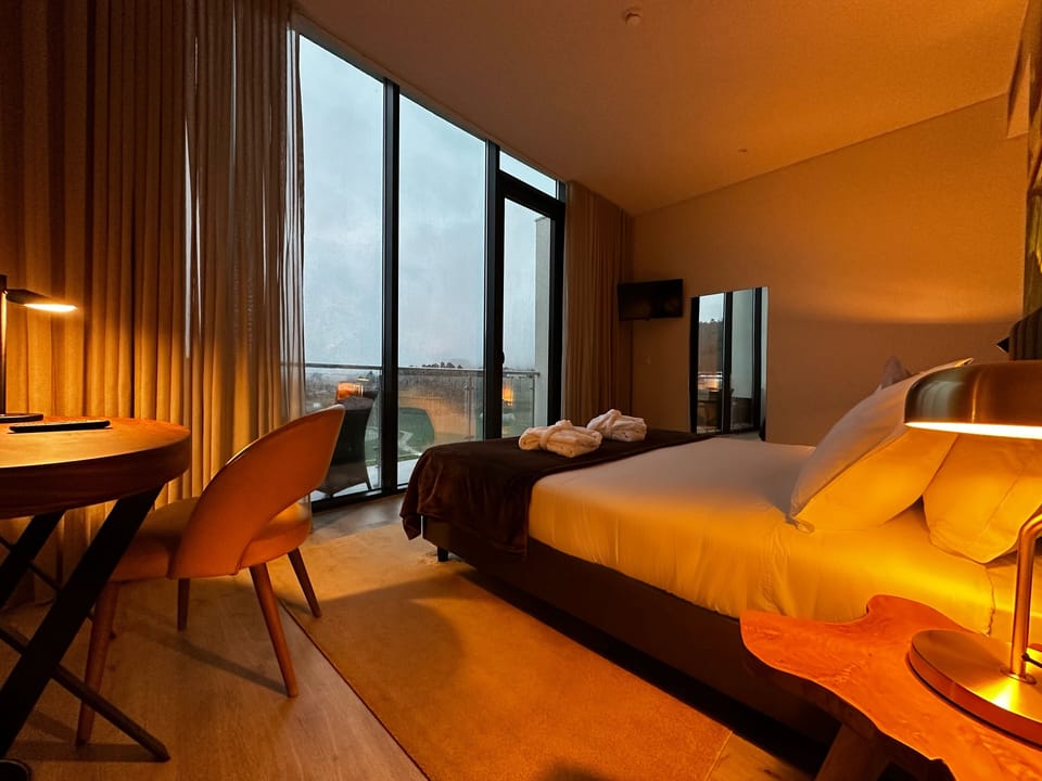 Minibar, in-room safe, desk, laptop workspace