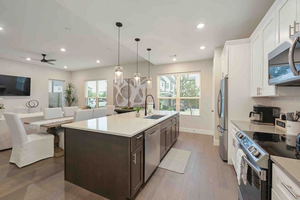Open concept kitchen