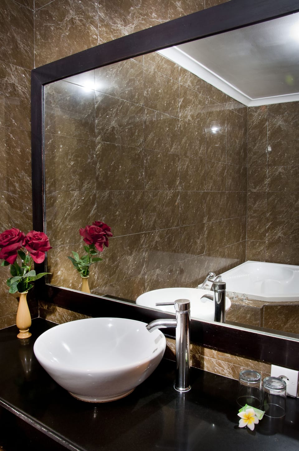 Bathroom sink