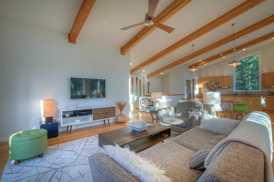 Living room with a Smart TV