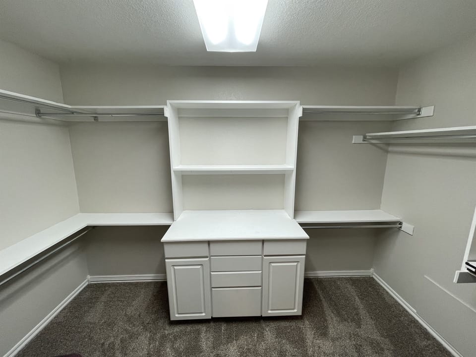 Master Bedroom Closet
