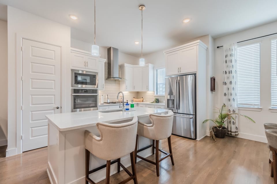 Light-filled, open plan kitchen and dining area
